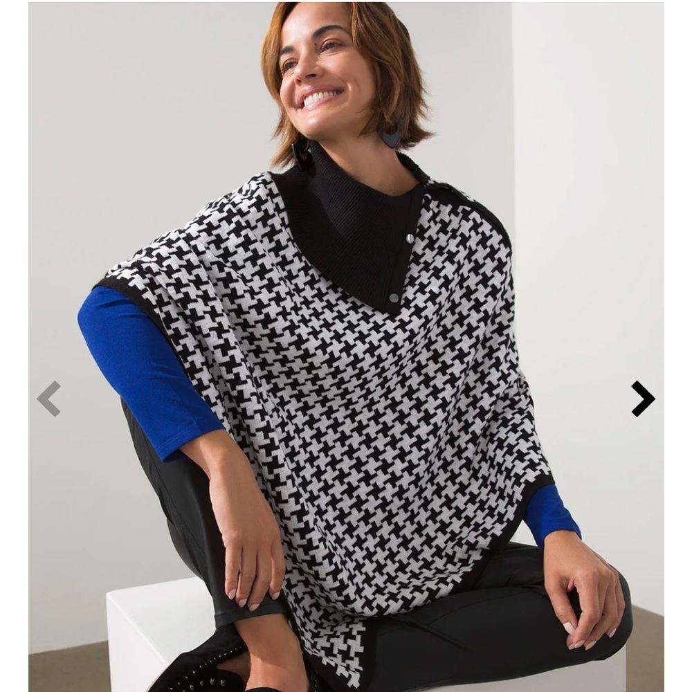 Chico’s Houndstooth knit poncho cape in size L/XL